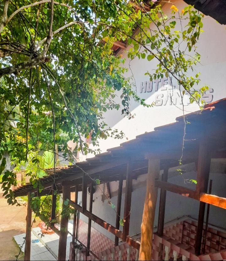 Hotel Santis 希克杜沃 外观 照片