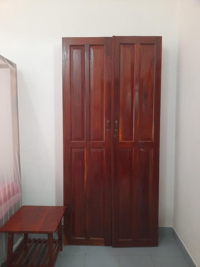 Hotel Santis 希克杜沃 外观 照片
